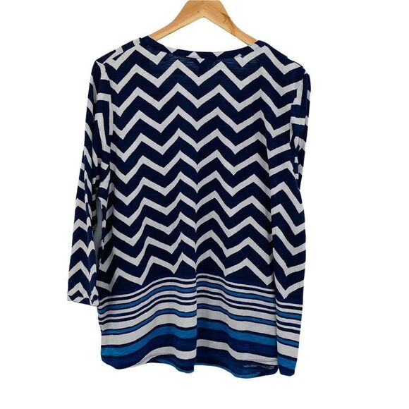 Lucky brand zigzag navy and white stripe top size 1x - Picture 3 of 6